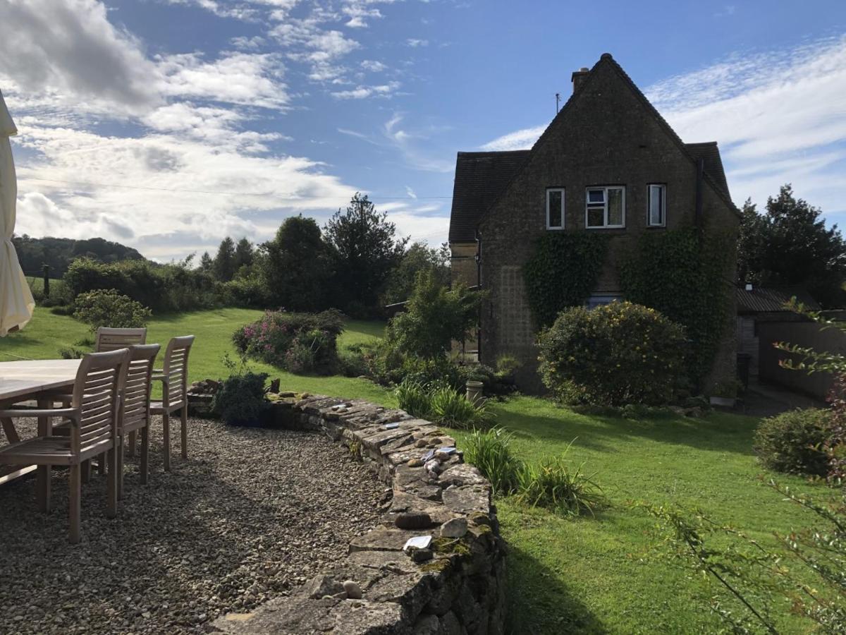 Andoversford Beautiful 3 Bedroomed Cotswolds Farmhouse מראה חיצוני תמונה