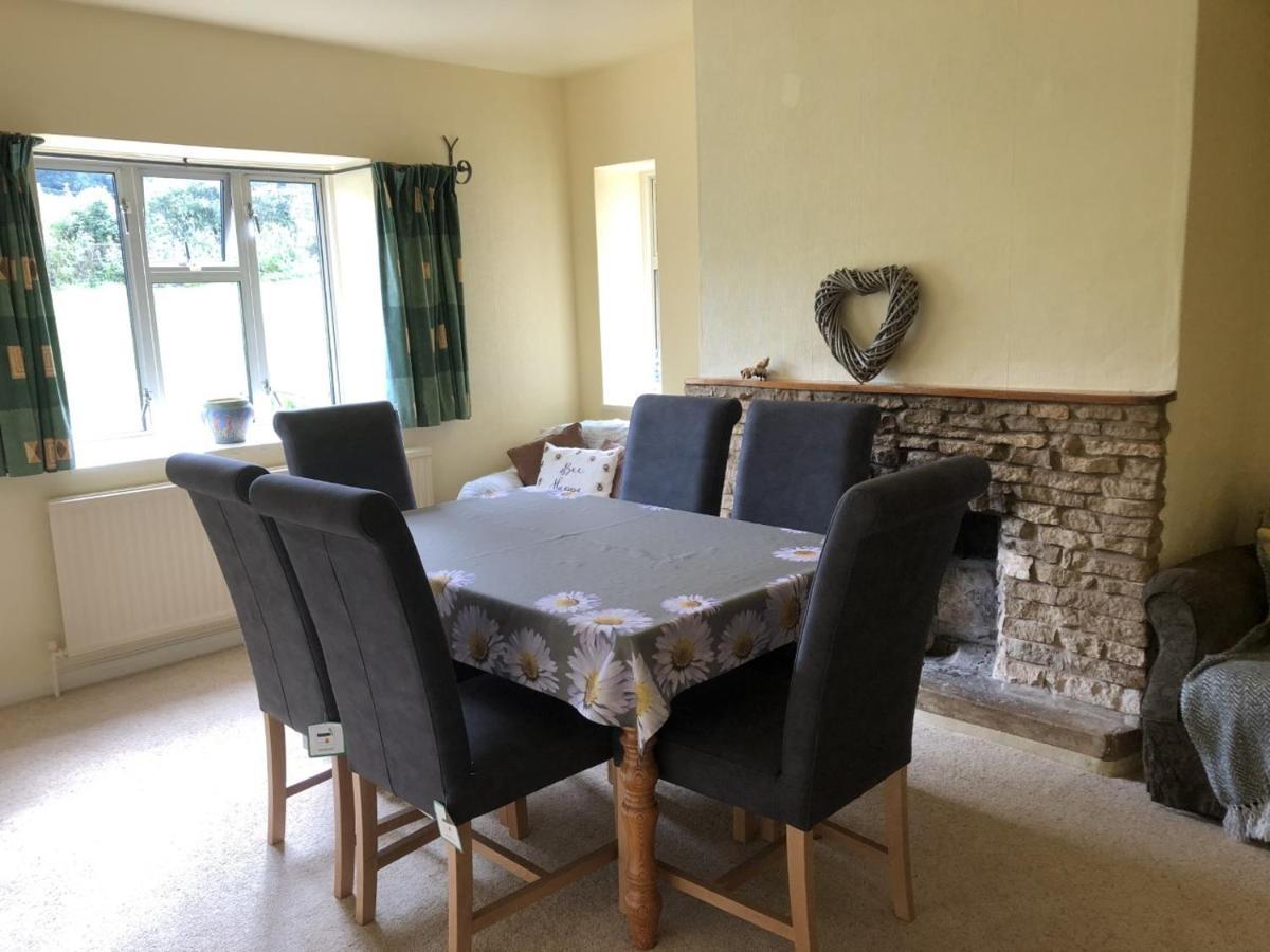 Andoversford Beautiful 3 Bedroomed Cotswolds Farmhouse מראה חיצוני תמונה